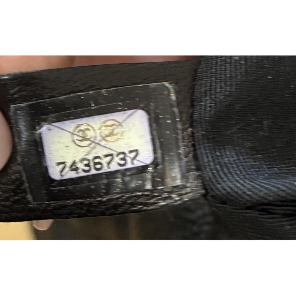 Chanel Timeless Cc Chain Shoulder Bag #242413C37B - Picture 8 of 8